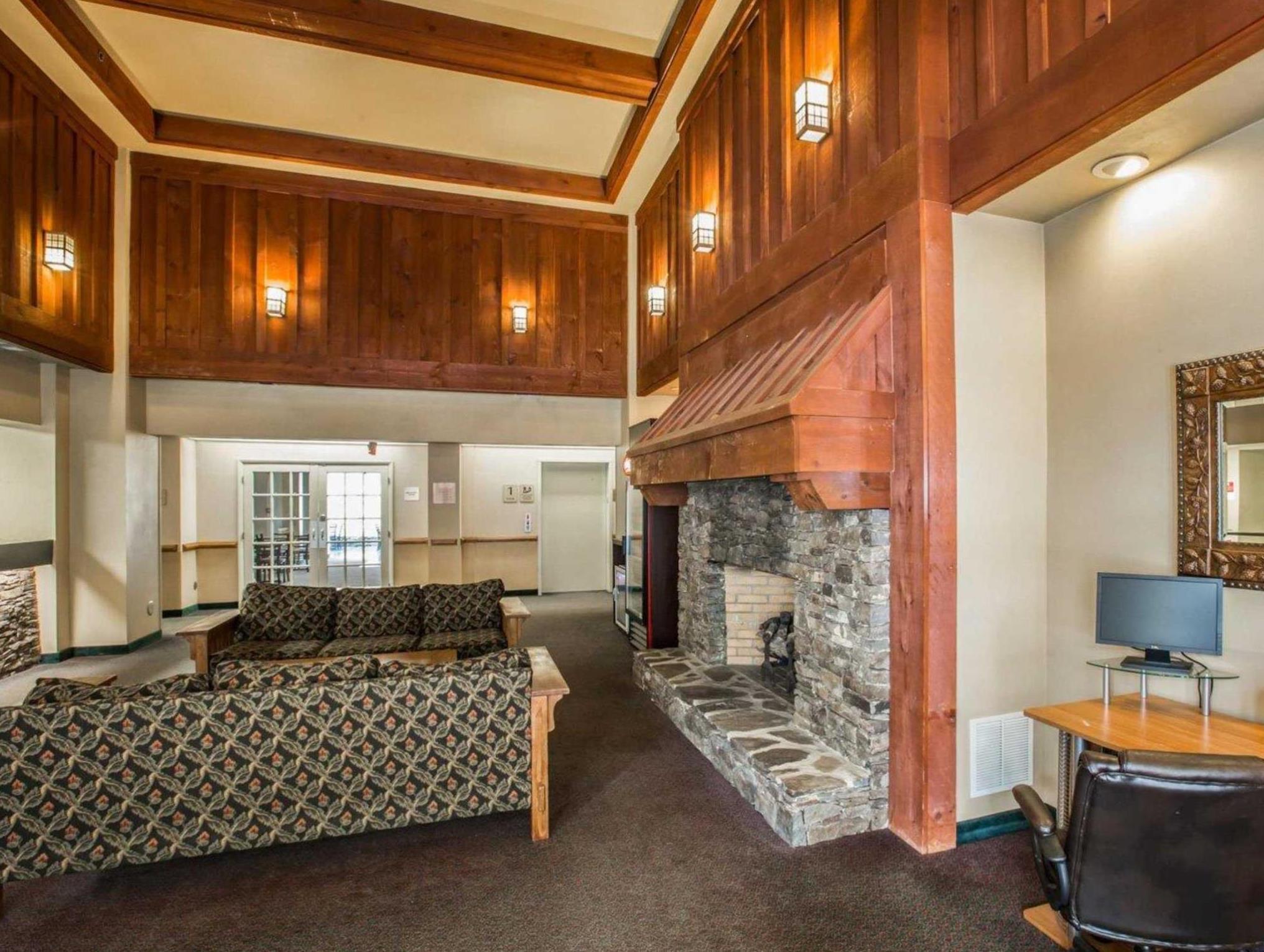 Super 8 By Wyndham Cherokee Extérieur photo